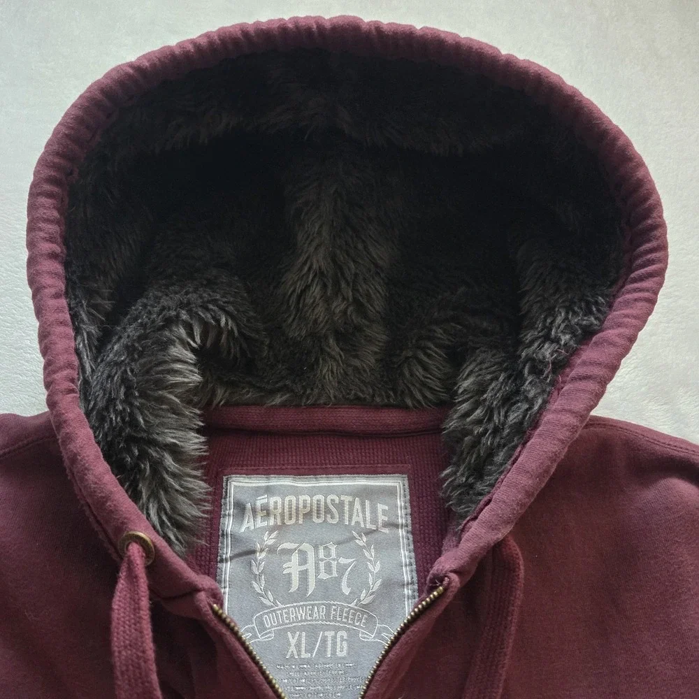 Vintage Aeropostale Hoodie XL Maroon Zip Up‎ Logo Y2K Varsity Style Sweatshirt
